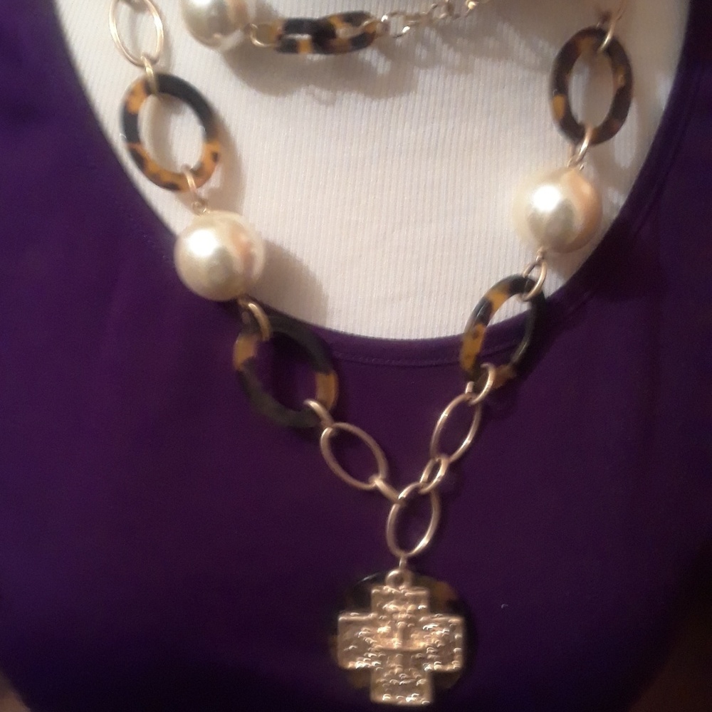 Brown Necklace with goldtone cross pendant
